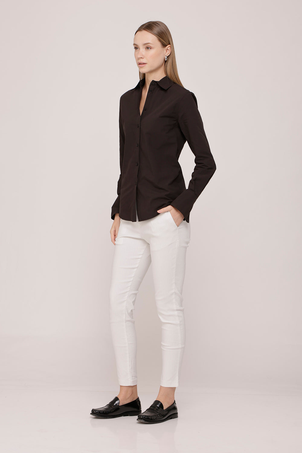Long Sleeve Buttoned Shirt